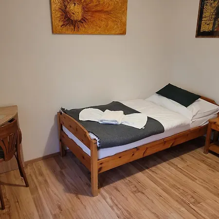 克罗佩克旅馆 招待所