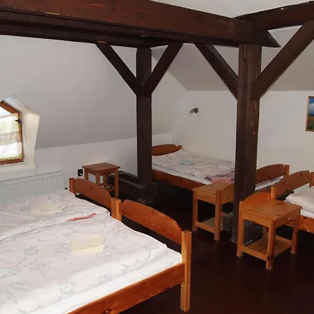 克罗佩克旅馆 招待所 Špania Dolina