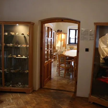 招待所 克罗佩克旅馆 *